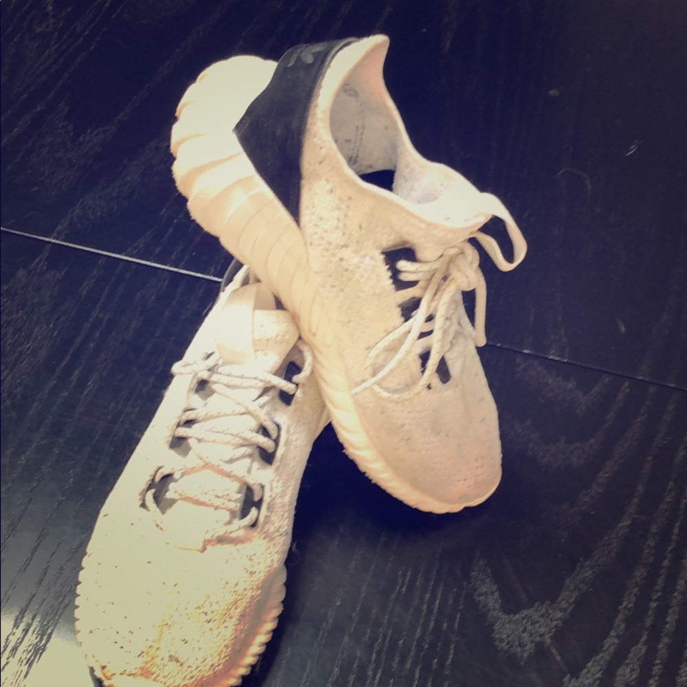 Adidas all purpose shoes.